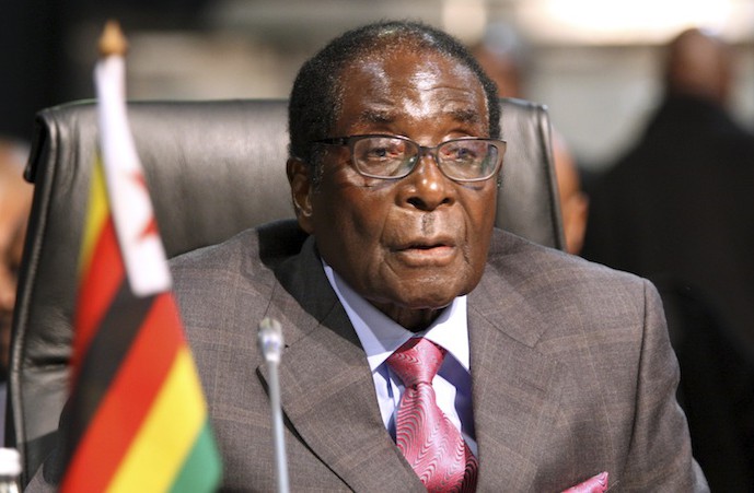 Выходку президента Зимбабве осудила оппозиция