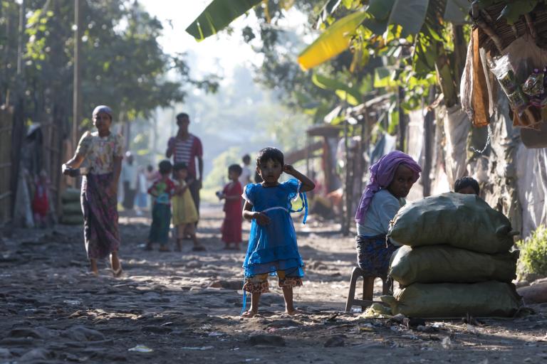 В лагерях рохинджа Мьянмы: на что похожа жизнь беженцев в собственной стране