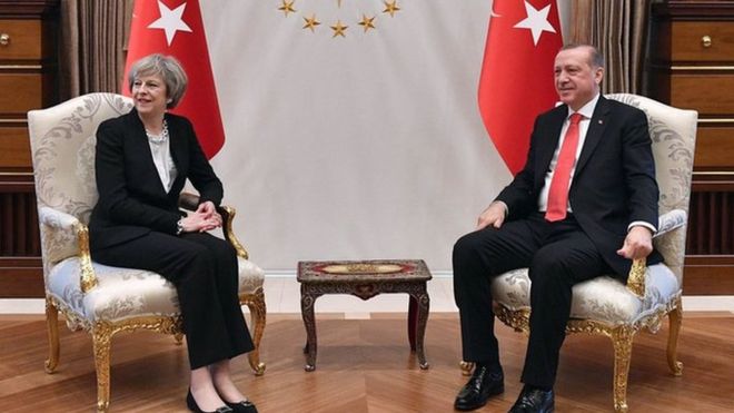 Великобритания надеется на расширение торговых связей с Турцией - Тереза Мэй