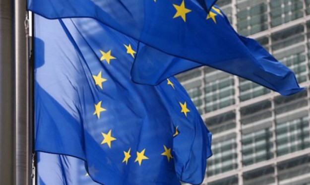 ЕК представила свои намерения законодательные предложения по укреплению демократии в ЕС