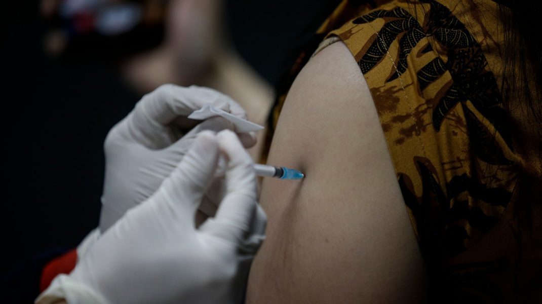 ВОЗ призывает к более быстрой вакцинации в Европе: «Нам нужно подготовиться» к другим проблемным вирусным мутациям