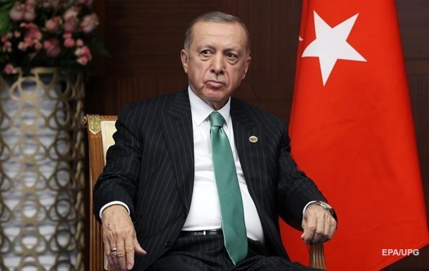 Эрдоган заявил, что Запад "нападает на Россию"