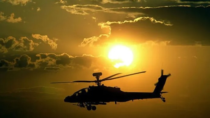 Два военных вертолета столкнулись во время учений в США, погибли девять человек